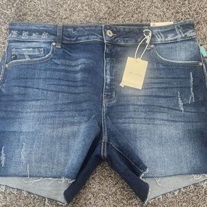 KanCan For Maurices Size 20 Distressed Cutoff Style Denim Shorts 5 Inch Inseam
